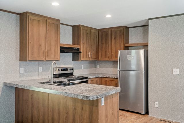 10268 Tanglewood Circle, Wills Point, TX 75169