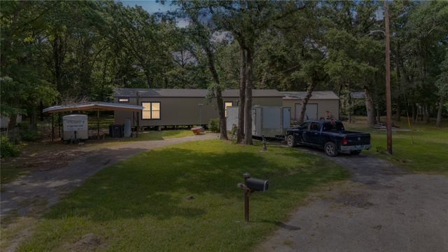 10268 Tanglewood Circle, Wills Point, TX 75169