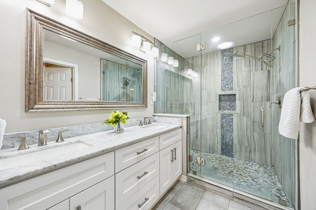 9605 Crestedge Drive, Dallas, TX 75238