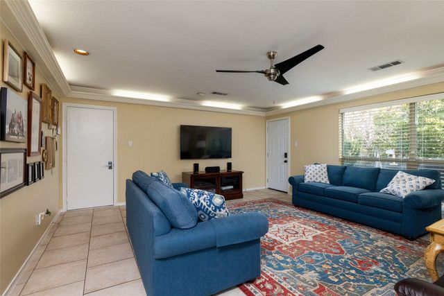 6920 Tumbling Trail, Fort Worth, TX 76116