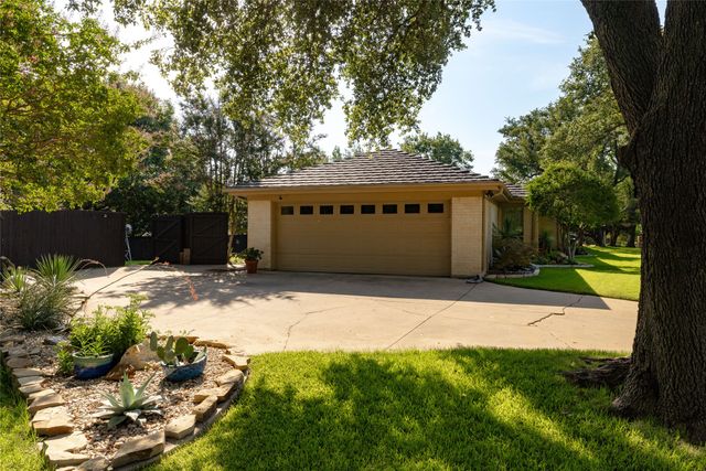 6920 Tumbling Trail, Fort Worth, TX 76116