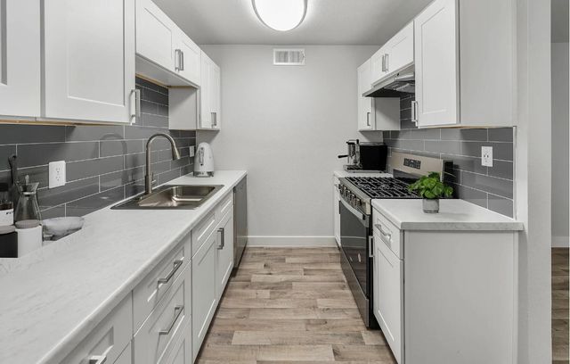 2025 W Indian School Road 1, Phoenix, AZ 85015