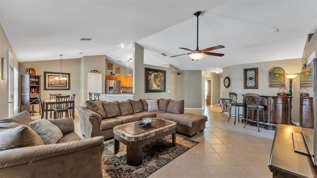 5949 TROPHY, Lakeland, FL 33811