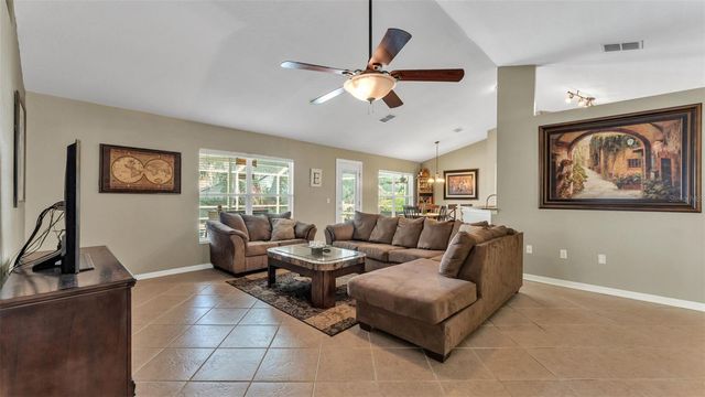 5949 TROPHY, Lakeland, FL 33811