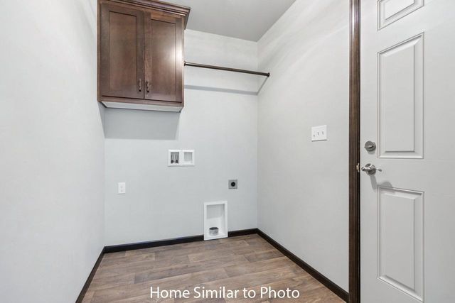 1708 BETTY JEAN LANE, Green Bay, WI 54313