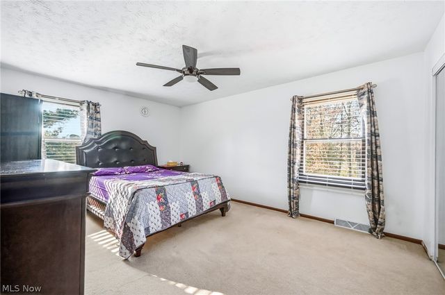 510 W Regency Circle, Canfield, OH 44406