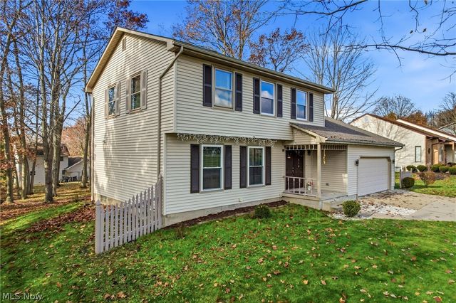 510 W Regency Circle, Canfield, OH 44406