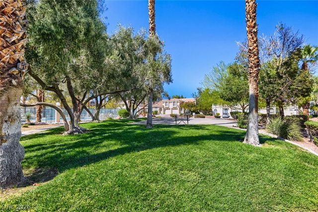 7955 West Rochelle Avenue, Las Vegas, NV 89147