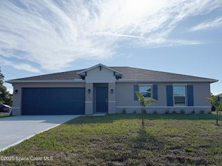 1380 Paramount Avenue SE, 16, Palm Bay, FL 32909