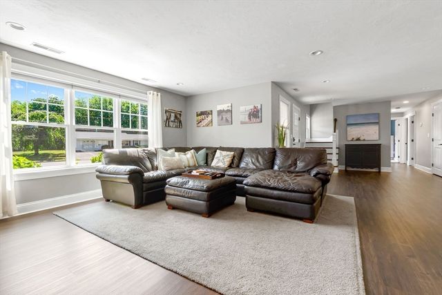 12 Colby Road, Danvers, MA 01923
