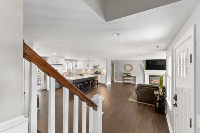12 Colby Road, Danvers, MA 01923