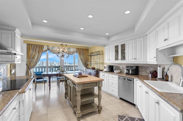 3000 Island Boulevard 2902, Aventura, FL 33160
