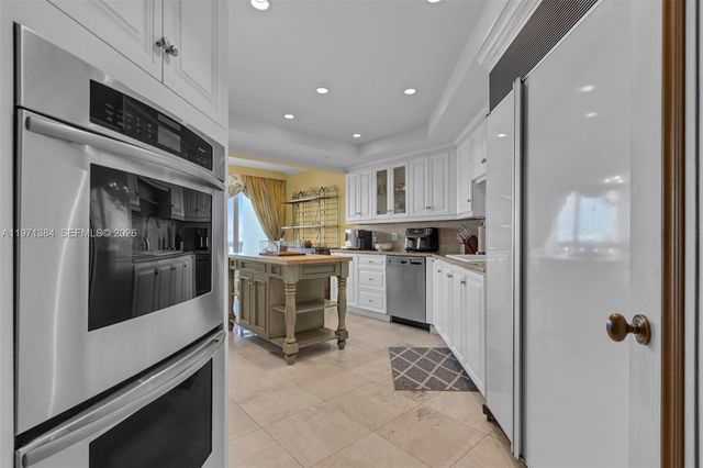 3000 Island Boulevard 2902, Aventura, FL 33160