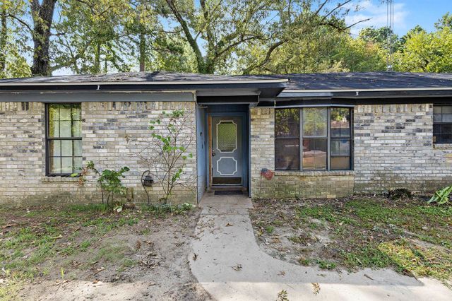14110 Creekview Circle, Tyler, TX 75707