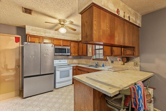 14110 Creekview Circle, Tyler, TX 75707