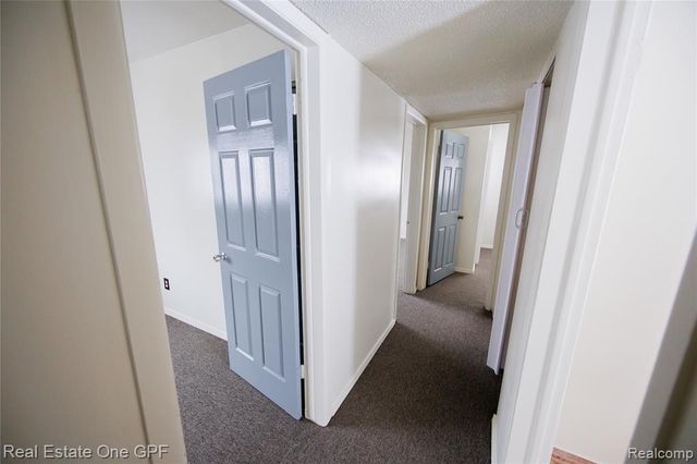 14960 Alberta Avenue, Warren, MI 48089