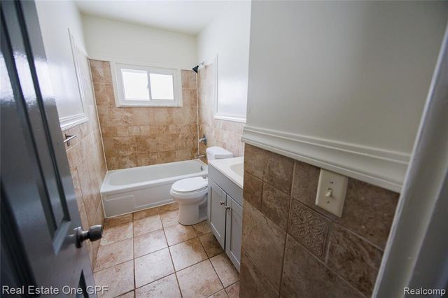 14960 Alberta Avenue, Warren, MI 48089