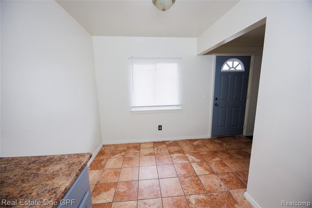 14960 Alberta Avenue, Warren, MI 48089