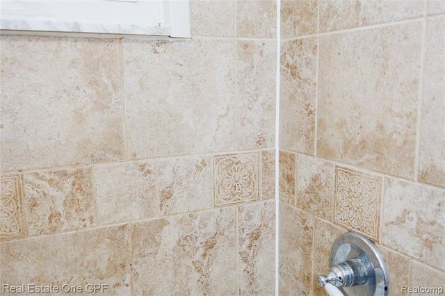 14960 Alberta Avenue, Warren, MI 48089