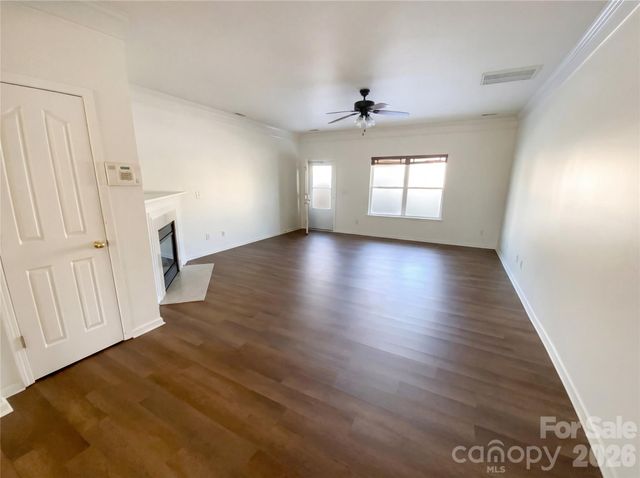 104 S Ranney Way, Mooresville, NC 28117