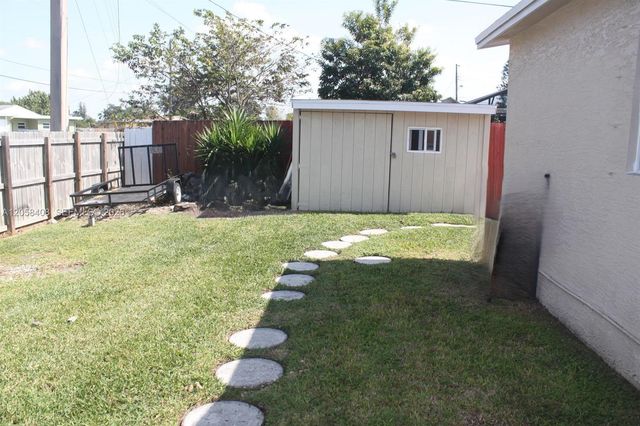 2294 NW 63rd Avenue, Margate, FL 33063
