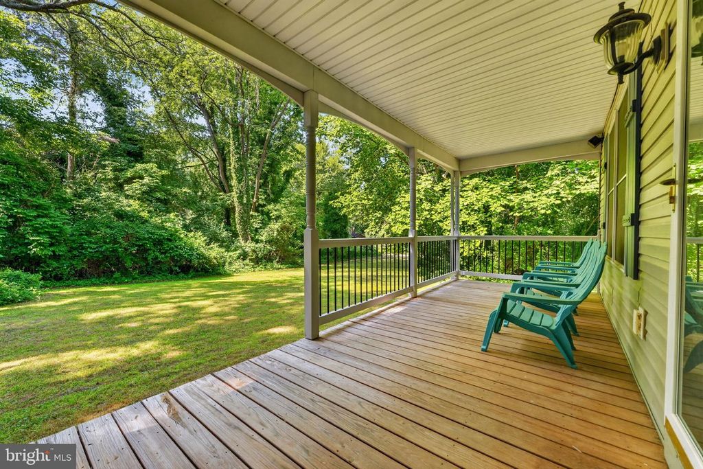 Image 3 of property listing at 302 CECIL AVE, Earleville, MD 21919