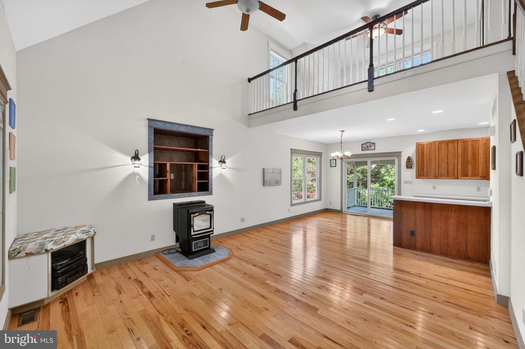 Image 4 of property listing at 302 CECIL AVE, Earleville, MD 21919