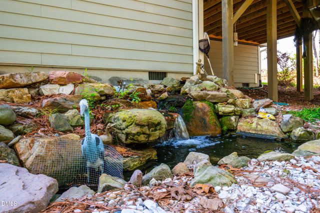 231 High Ridge Lane, Pittsboro, NC 27312