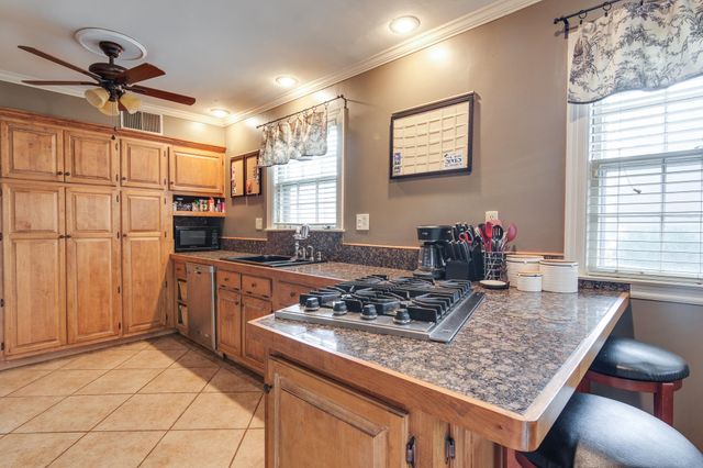 103 N GOODLETT ST, Memphis, TN 38117