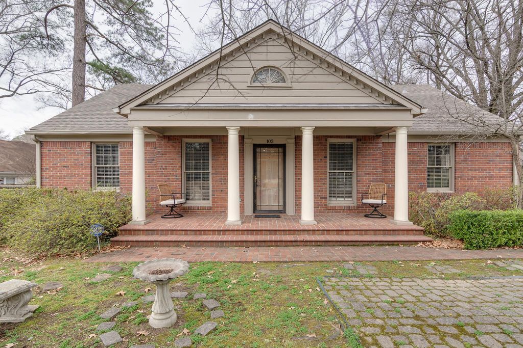 103 N GOODLETT ST, Memphis, TN 38117