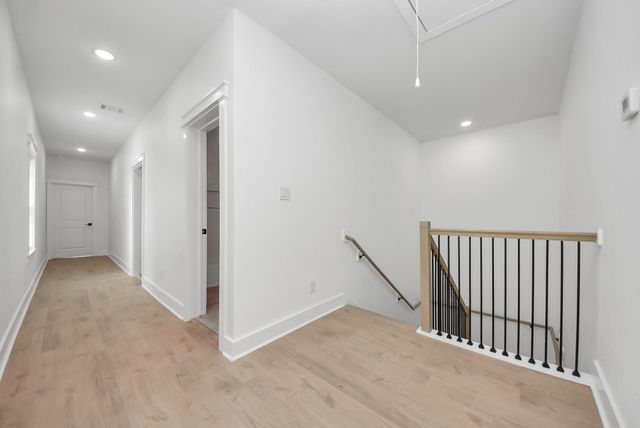 334 E 31st Street, Houston, TX 77018