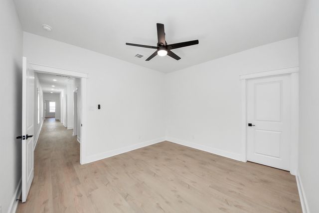 334 E 31st Street, Houston, TX 77018