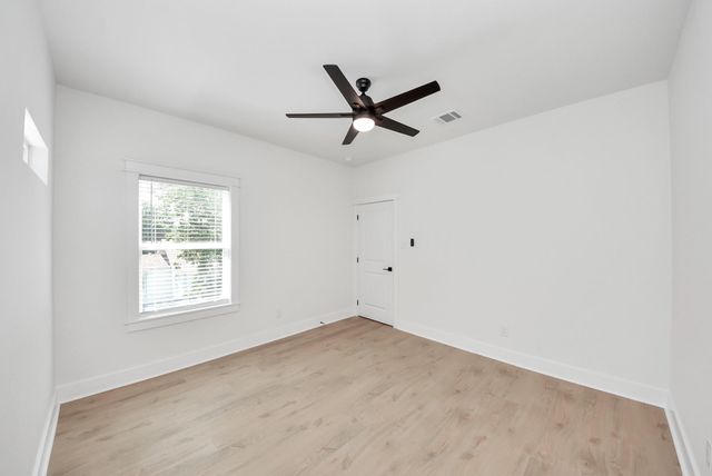 334 E 31st Street, Houston, TX 77018