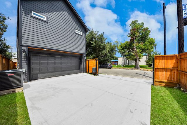 334 E 31st Street, Houston, TX 77018