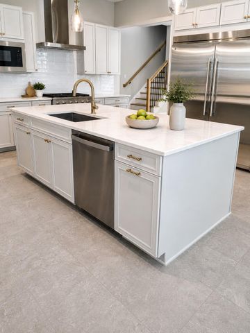7902 Ludington, Houston, TX 77071