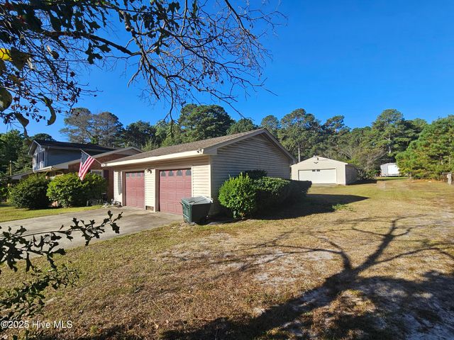 707 Ridge Drive, Goldsboro, NC 27530