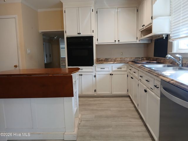 707 Ridge Drive, Goldsboro, NC 27530