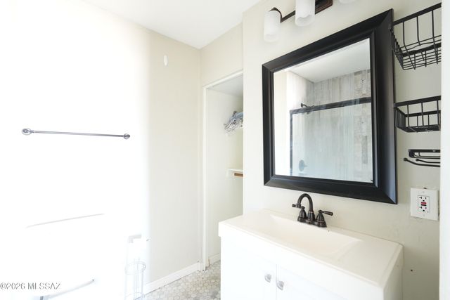 1023 E Lee Street, Tucson, AZ 85719