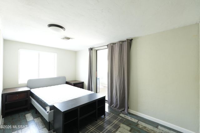 1023 E Lee Street, Tucson, AZ 85719