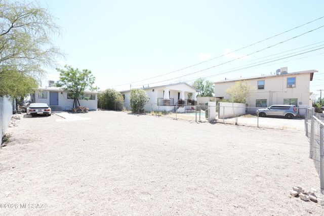1023 E Lee Street, Tucson, AZ 85719