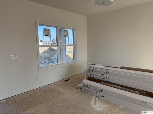 20819 Nebraska Avenue, Elkhorn, NE 68022