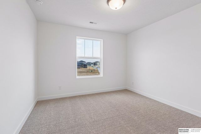 20819 Nebraska Avenue, Elkhorn, NE 68022