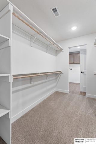 20819 Nebraska Avenue, Elkhorn, NE 68022