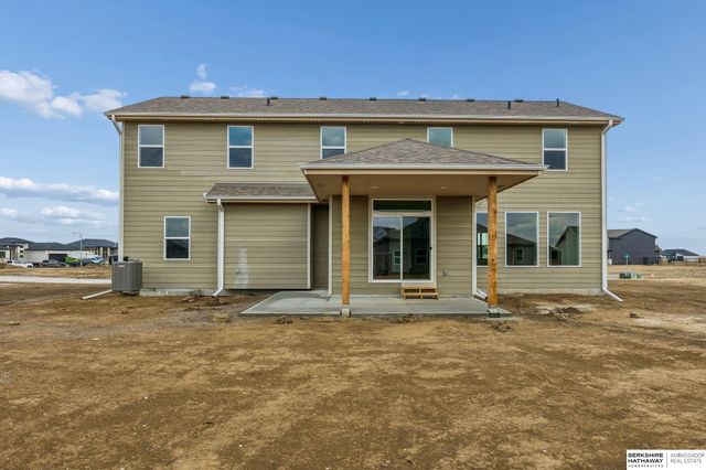 20819 Nebraska Avenue, Elkhorn, NE 68022