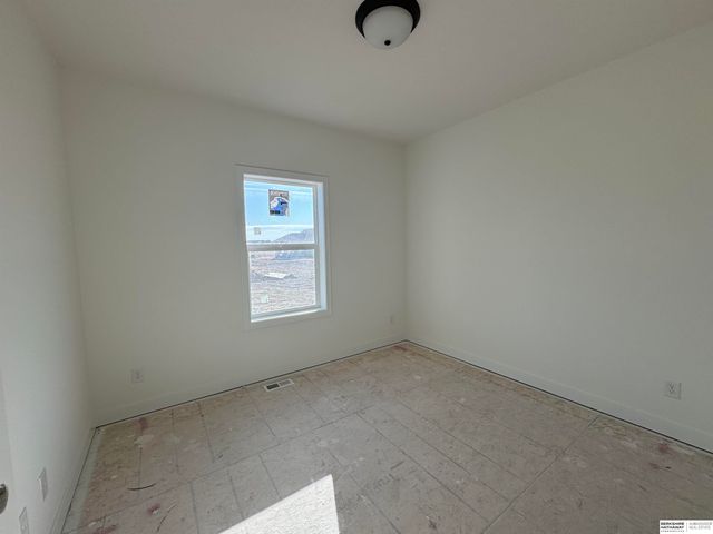 20819 Nebraska Avenue, Elkhorn, NE 68022