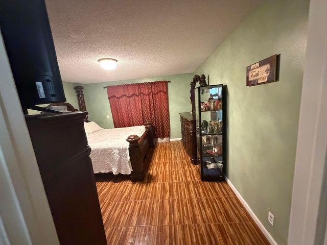5842 LAKE GEORGE Place, Lake Worth, FL 33463