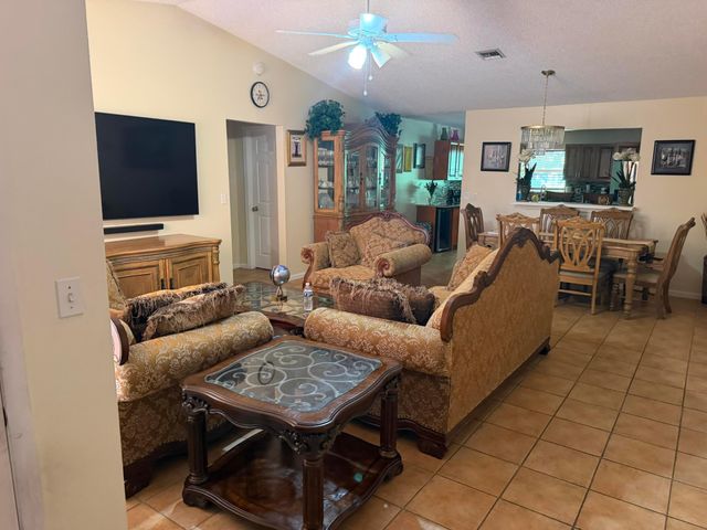 5842 LAKE GEORGE Place, Lake Worth, FL 33463