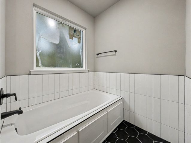 4 ABERFELD Place, Bella Vista, AR 72715