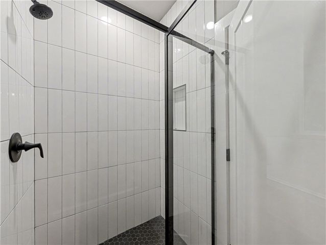 4 ABERFELD Place, Bella Vista, AR 72715