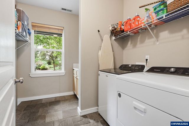 497 Cameron St, Albany, OR 97322